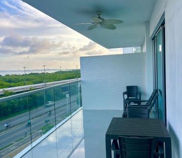 Cartagena District Apartment | Apartamento Cartagena