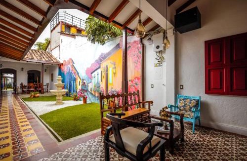 San Antonio Hostel | La Casa de Isa