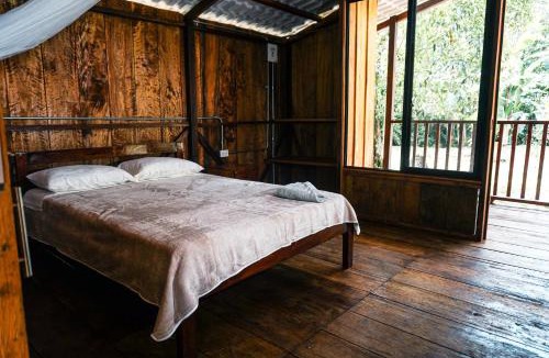 Mocoa House | EcohoteL Casa de Astilla Cabañas