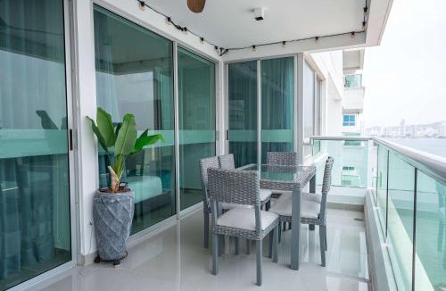 Castillogrande Apartment | Tres habitaciones - Vista al Mar