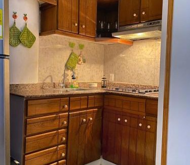 Urb Plenomar Apartment | Quiet studio apartment one block from the beach