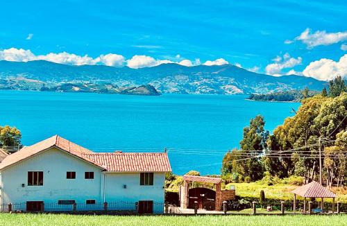 Aquitania House | Cabaña Valle del Lago de Tota Jacuzzi, Pet Friendly