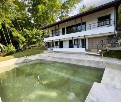 Cocorna Hotel | Ecohotel Los Cedros