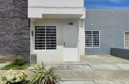Roldanillo House | CasaJuan