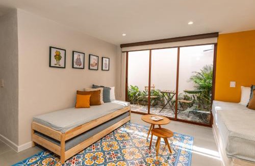 Historic Center Hotel | Hotel Libreria Cafe de Pombal
