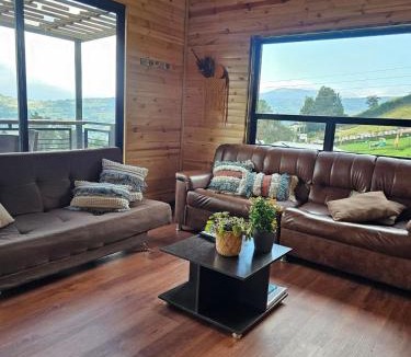 La Calera House | Cabaña Entre montañas La Calera