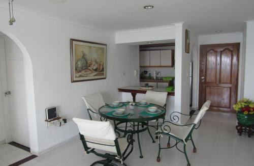 El Laguito Apartment | Magia frente al Mar Caribe