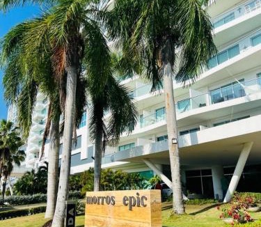 La Boquilla Apartment | Luxury apartment sea view with pool- central 12 min from the city center