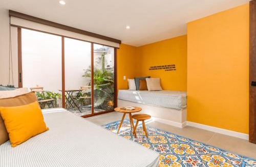 Historic Center Hotel | Hotel Libreria Cafe de Pombal