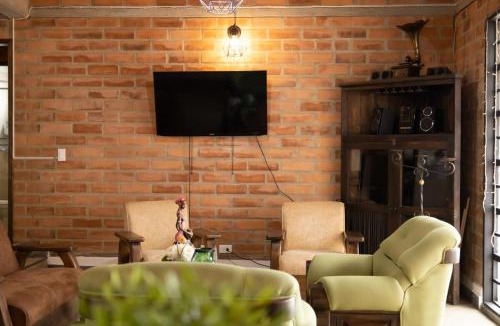 El Penol House | Villa El Colibri