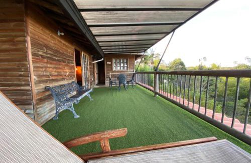 El Penol Villa | Cabaña Guatapé, WIFI, area de trabajo, muelle privado y acceso directo al lago