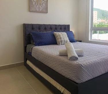 Villeta Apartment | 2 Piscinas en condominio y BBQ privado