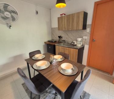 Cartagena Walled City House | Hermoso apartamento loft en la ciudad amurallada de cartagena 2