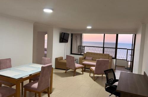 Riohacha Apartment | R11 Riohacha lindo, cómodo y seguro apartamento con balcón mirando el mar