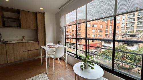 La Bella Suiza Apartment | Loft, Bella Suiza, Luz Natural, 2 Baños, Clínica Santa fé