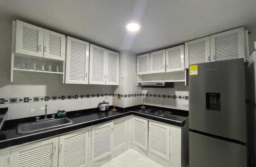 El Laguito Apartment | expetacular apartamento de 4 alcobas