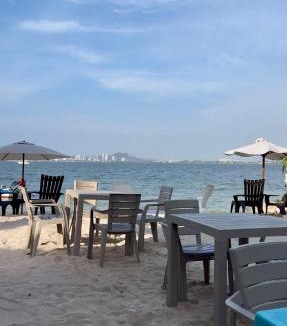 Tierra Bomba Island Apartment | Orilla beach house