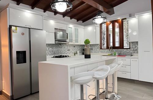 El Tesoro Apartment | Apt Poblado; walking distance to restaurants