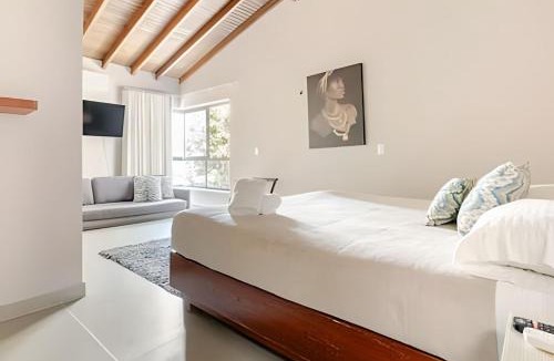 El Tesoro House | NEW Mansion with pool & jacuzzi, El poblado