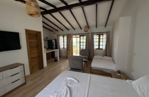 Turbo Villa | Malibu beach