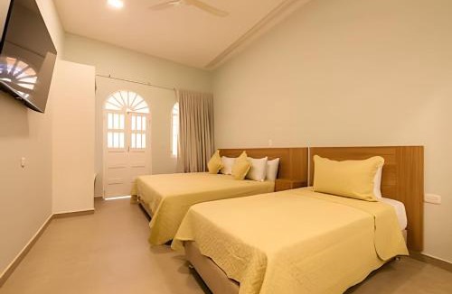 Centro Apartment | Apt with balcony in the Historic Center - Zaher G