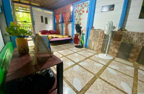 Bahia Solano Hotel | Posada Madre Tierra