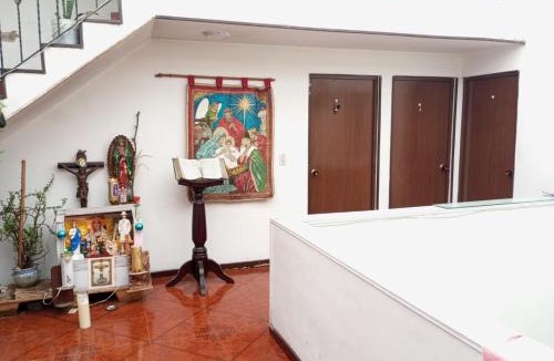 Fontibon House | Habitación con baño privado cerca al aeropuerto