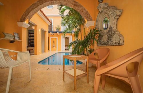 Cartagena Walled City House | Niña Maria pool House Plaza San Diego, Downtown!