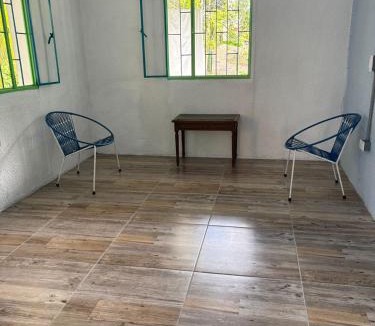 Utica House | Marialuna