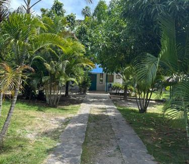 Utica House | Marialuna