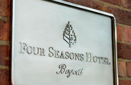 Zona Rosa Hotel | Four Seasons Hotel Bogota
