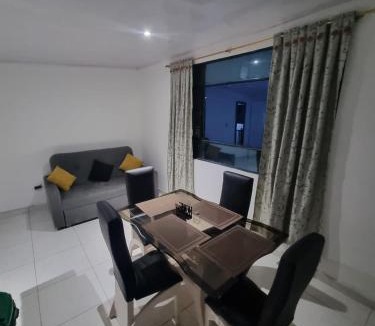 Puente Aranda Apartment | Apto amoblado a 15 min de la Embajada americana