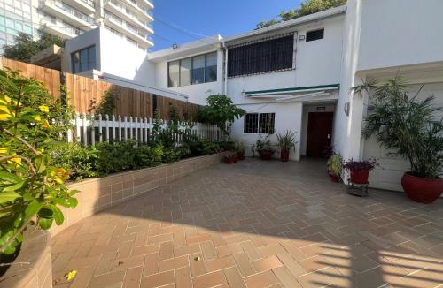 Urbanizacion Eliana Hostel | Casa Crespo Caribe Cartagena