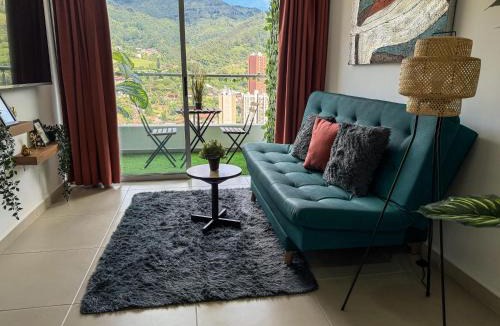 Sabaneta Apartment | Apartamento con vista a la montaña, piscina y gym