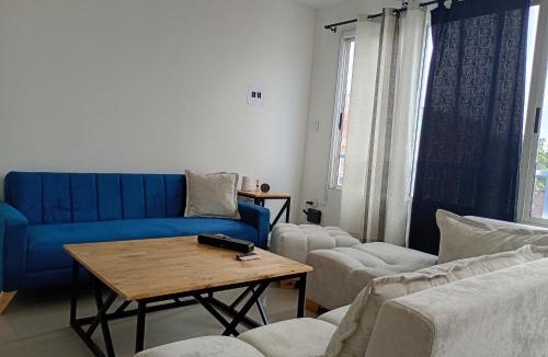 Yumbo House | Habitacion confortable centrica en Yumbo cerca al aeropuerto y centro de eventos