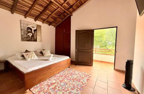 Socorro House | Casa Blanca