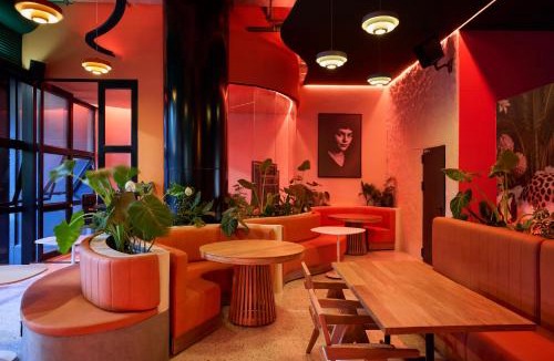 Zona Rosa Hotel | Calle Flora Hotel by Jalo