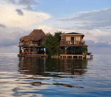 Isla Tintipan House | Casa Acuarimantima