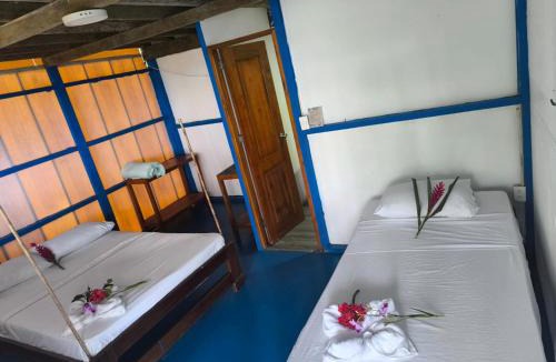 Nuqui Hotel | Iracas del Mar