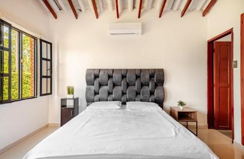 Viterbo Villa | Moderna cabaña en Viterbo con Aire AC y Piscina