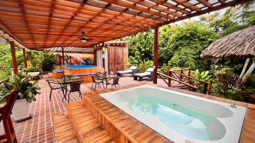 Canaveral Hotel | Ecohotel Yachay Dentro del Parque Tayrona Inside Tayrona Park
