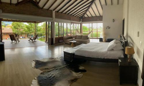 El Cerrito Villa | Beautiful Farm in Santa Elena