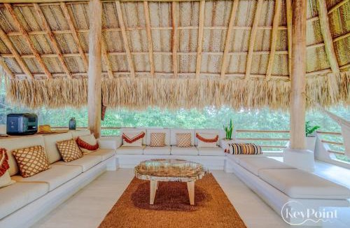 Palomino Villa | Luxury Palomino Beach Höuse by KeyPöint!