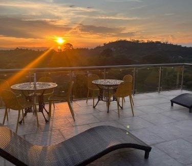 Alegrias Hotel | Ecohotel Guaduales Nature