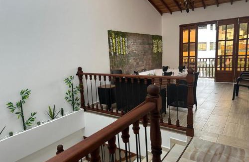 Curiti House | El Castillo de los Reyes