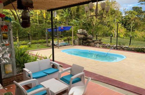 La Mesa House | Finca Mi Fortuna - Con Piscina Privada y Vistas en La Mesa