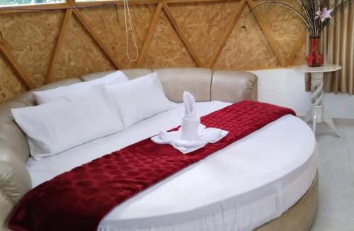 Sutamarchan Hotel | Esferas Verdes Glamping