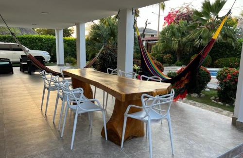 Santa Veronica House | House Villa Las Marias