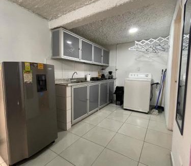 Santa Fe Apartment | Apartamento cerca al aeropuerto Olaya herrera