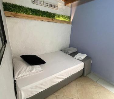 Santa Fe Apartment | Apartamento cerca al aeropuerto Olaya herrera